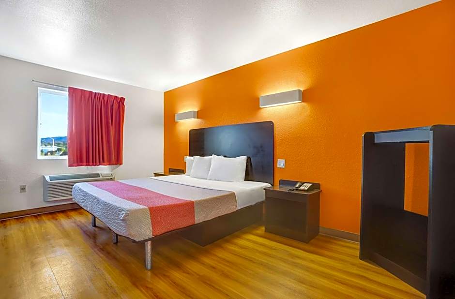 Motel 6-Silver City, NM
