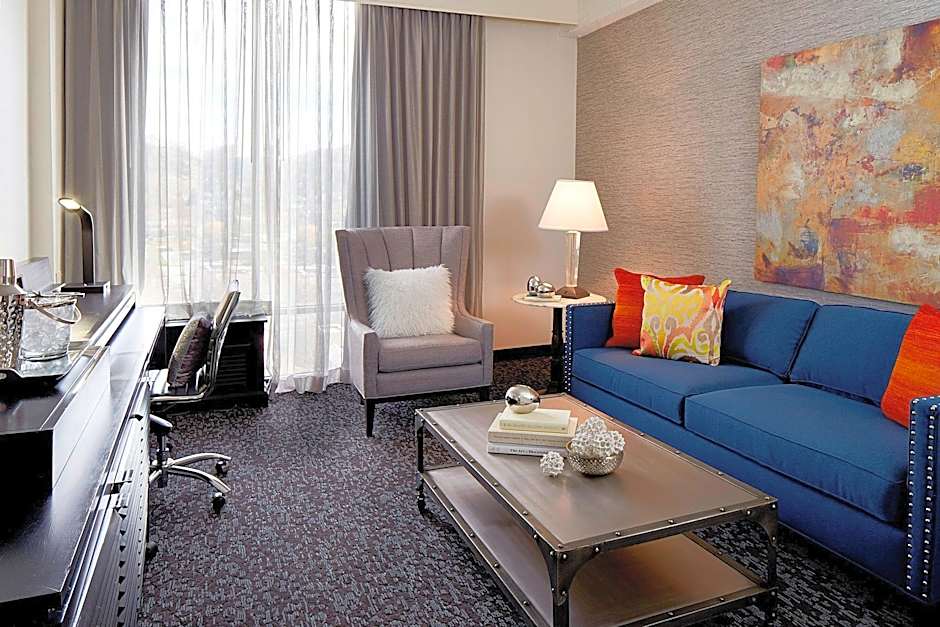Photo 1 of 4 of 1 Bedroom 2 Queen Beds Suite, High Floor