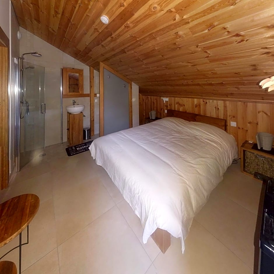 Chalet Les Cols - Chambres avec terrasse & jardin - proche de la nouvelle gare