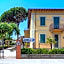 Hotel Apuana