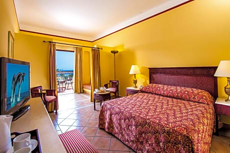 Family room garden view