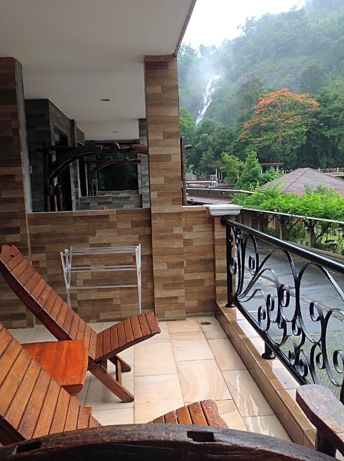 Namtok Sarika Resotel