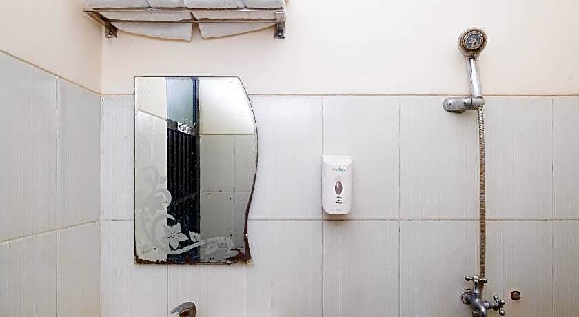 Urbanview Hotel Anggraeni Jatibarang