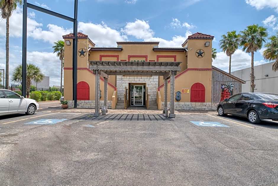 OYO Hotel Houston, TX near Medical Center NRG Stadium