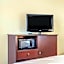 Quality Inn Russellville I-40