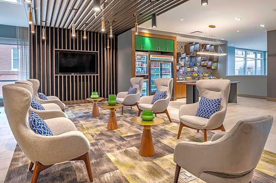 Cambria Hotel Louisville Downtown-Whiskey Row