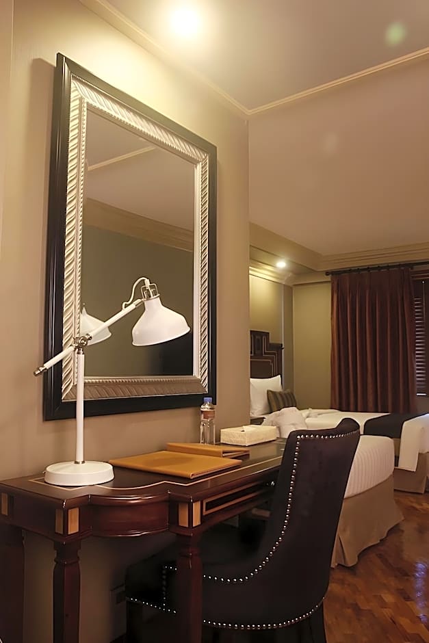 Herald Suites Polaris