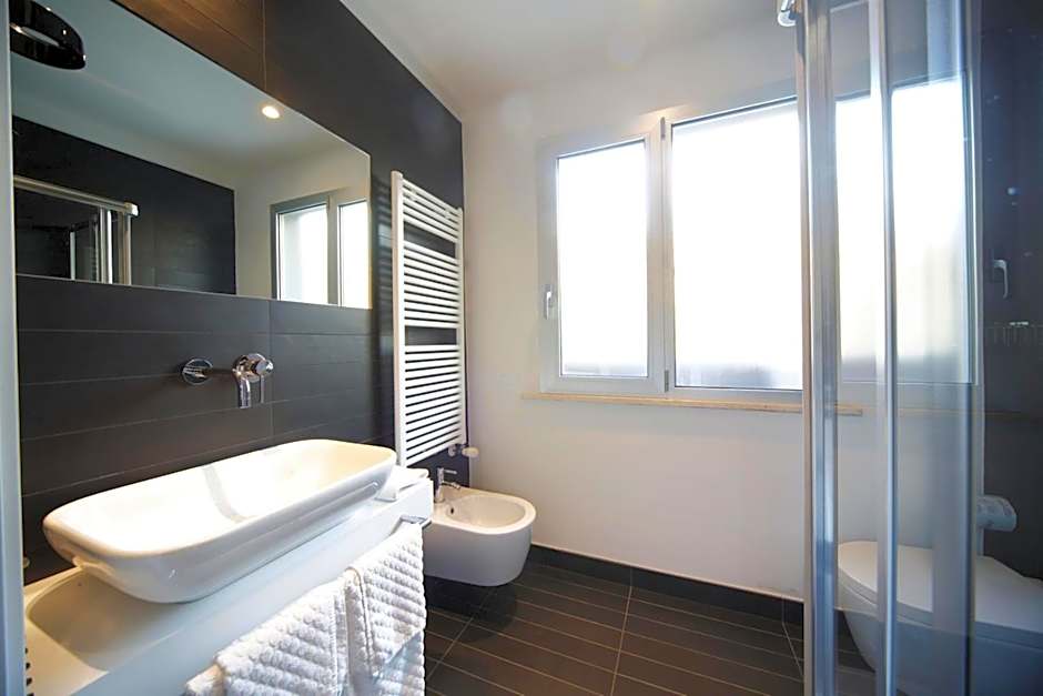 Q Hotel