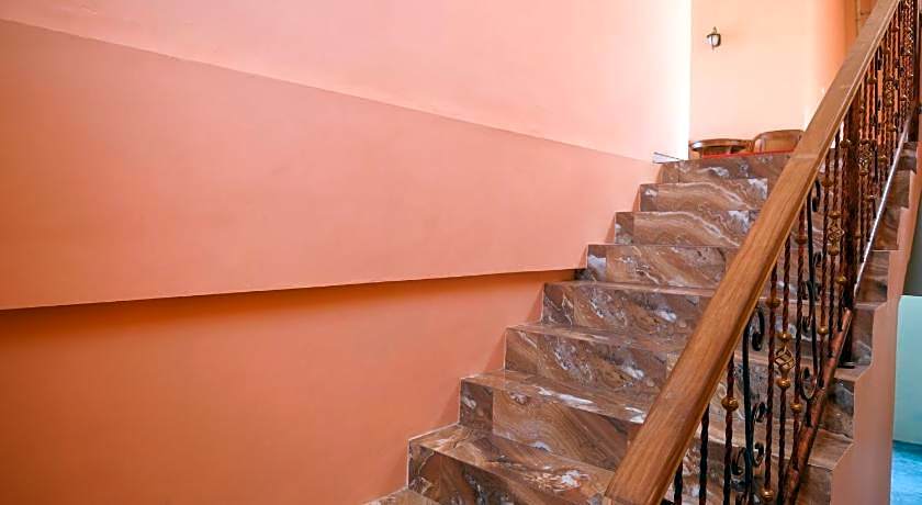 RedDoorz Syariah @ Klodran Solo