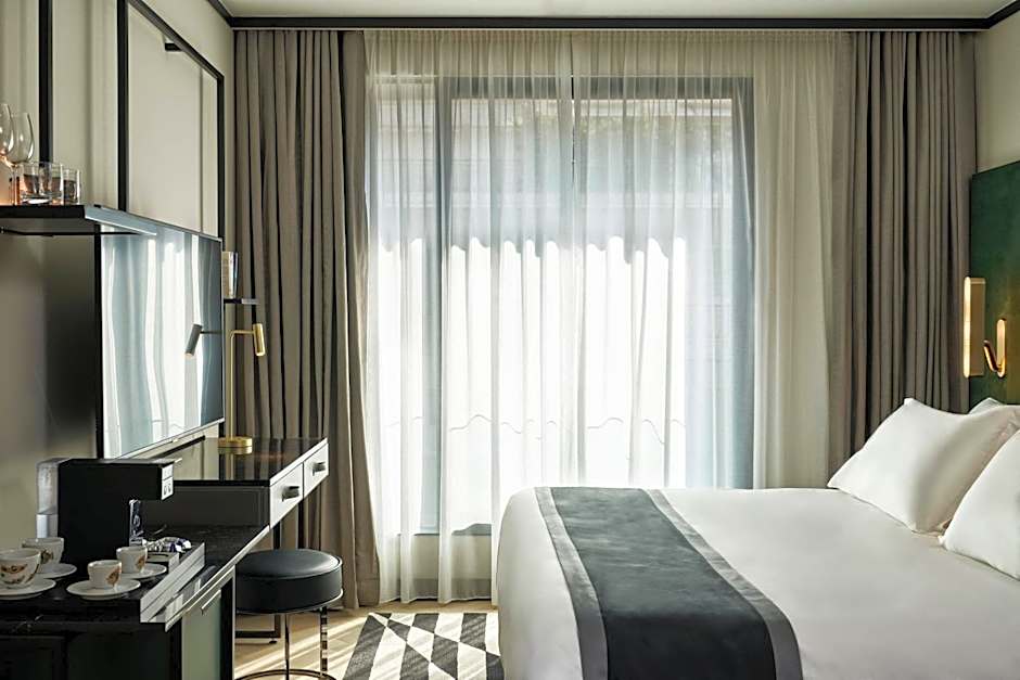 Academias Hotel, Autograph Collection