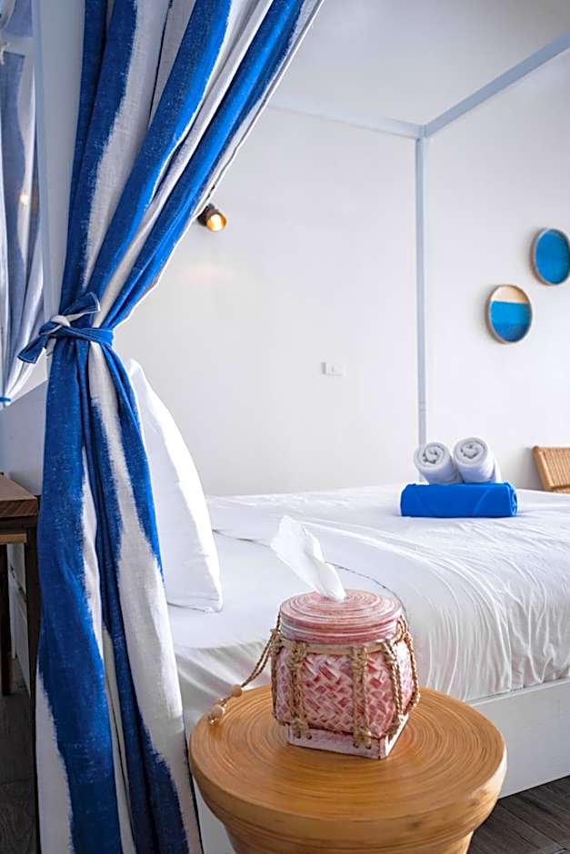 Baan Jai Dee Beach Front Hotel