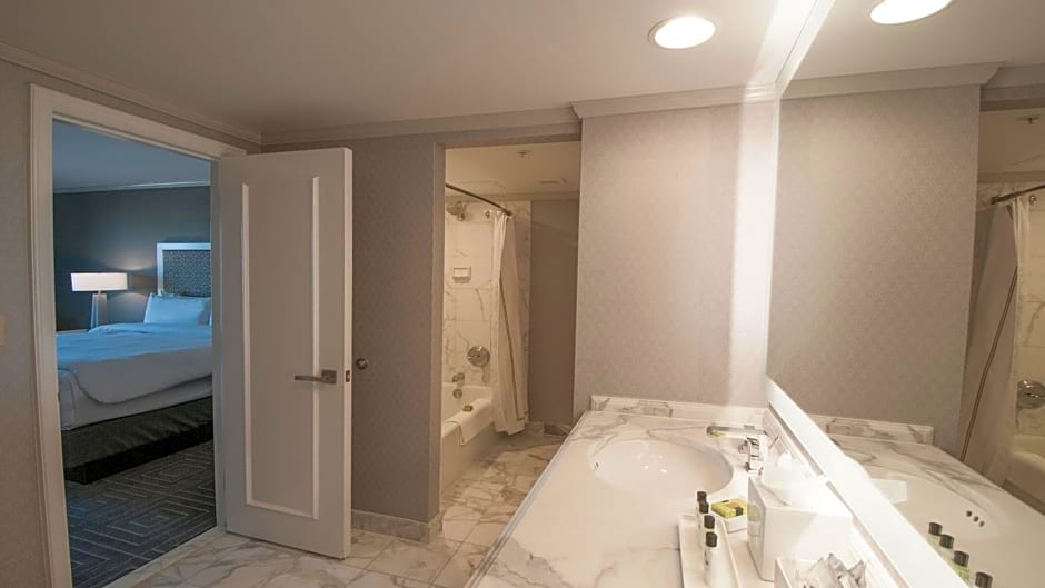 InterContinental Kansas City at the Plaza by IHG