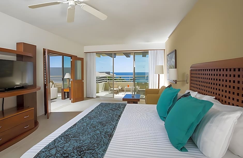 GR Solaris Lighthouse - All Inclusive