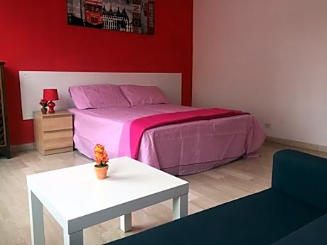 Triple Room with Shared Bathroom