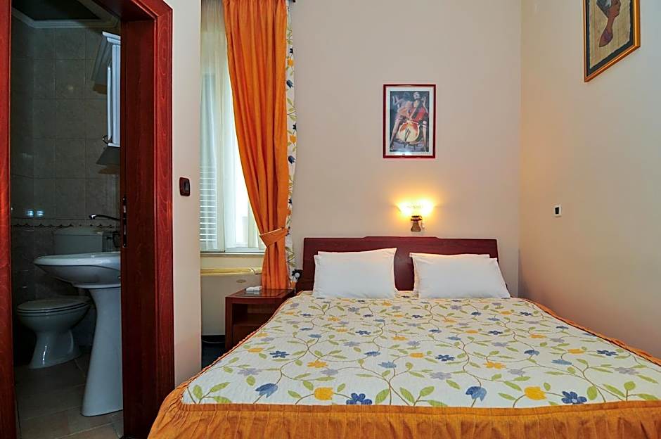 Hotel Montenegrino