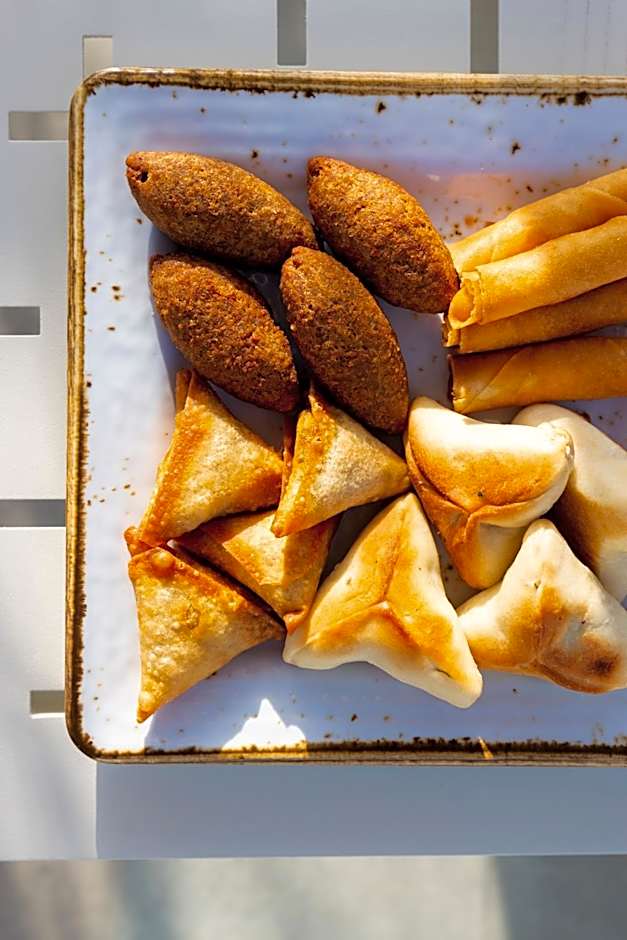 Remal Hotel & Villas Al Dhannah City