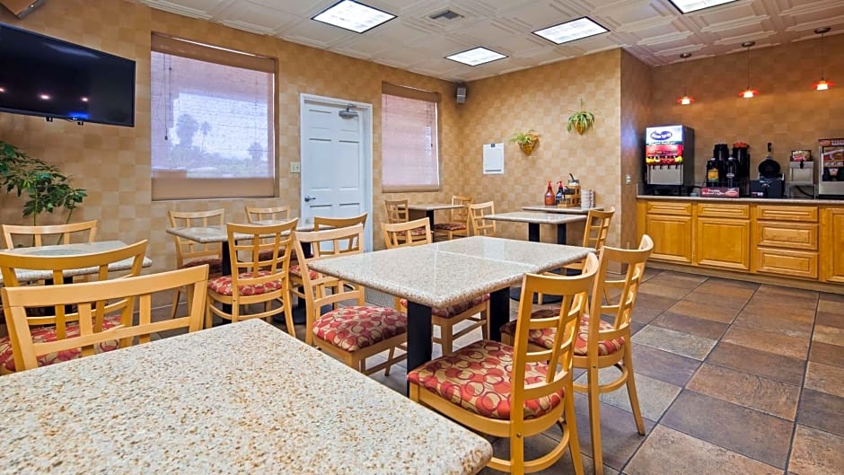 SureStay Hotel by Best Western Camarillo