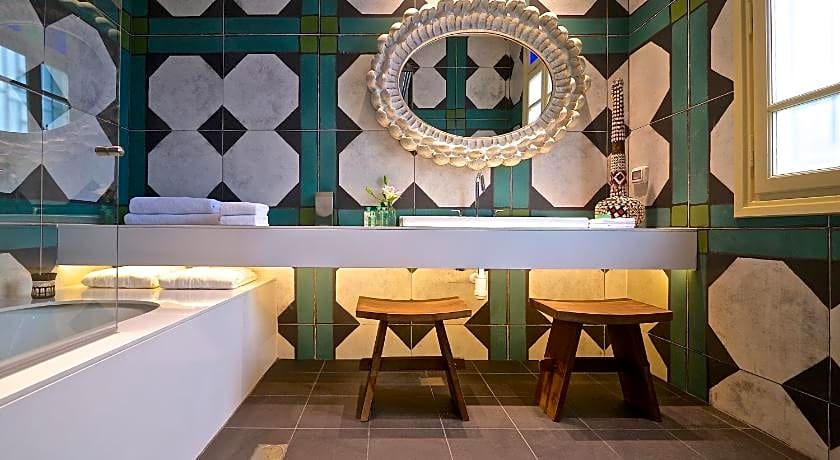 Alma Hotel and Lounge - Luxury Hotel Tel Aviv