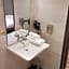 Logis Hotel Yseria - Historical Center