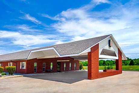 Super 8 by Wyndham Muskogee