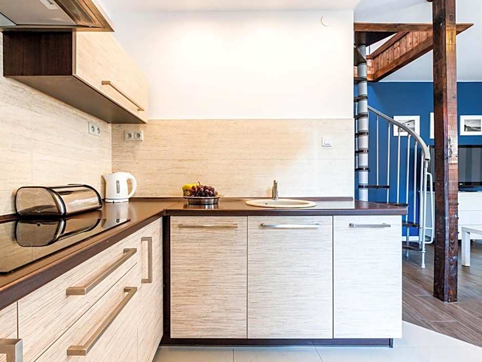 Kompleks Wypoczynkowy Pomerania z podgrzewanym basenem 30 metrów do morza