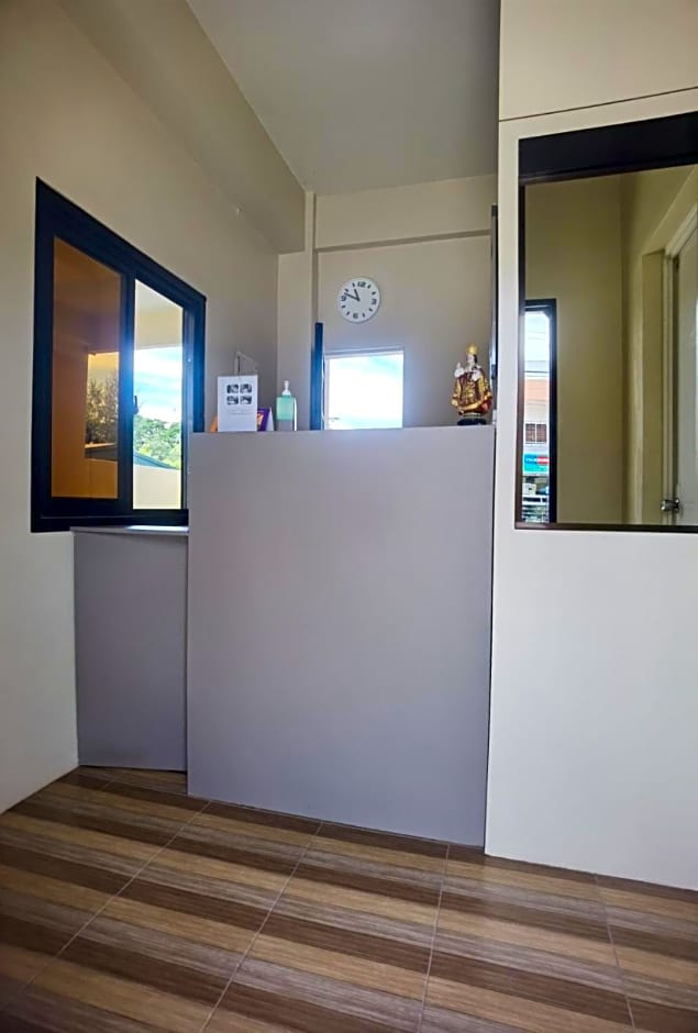 Y's Rezidenzia Suites