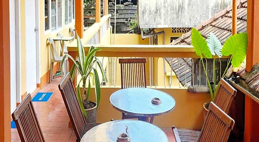 RedDoorz Syariah Near Pelabuhan Sri Bintan Pura Tanjungpinang