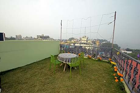 Deluxe Terrace Quad Family Room With Private Garden Terrace and 360 view