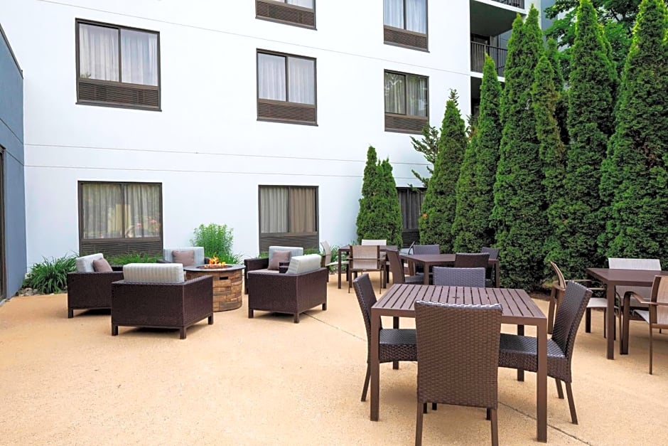 Courtyard by Marriott Portsmouth