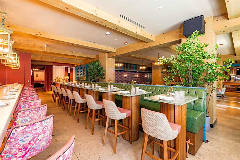 Home2 Suites By Hilton Chicago River North