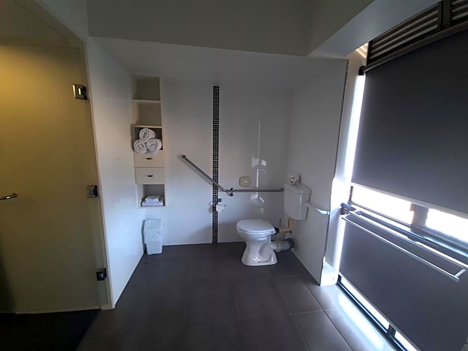 Ayr Traveller's Motel