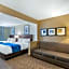 Comfort Suites Normal University area