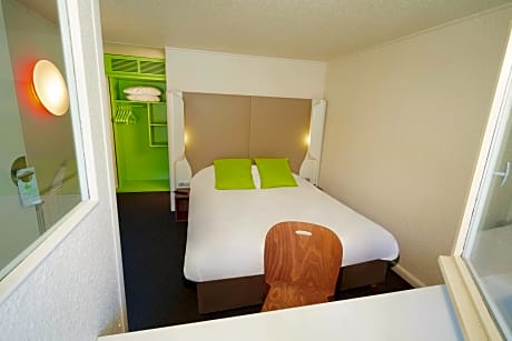 Room Next Generation - 1 Double Bed