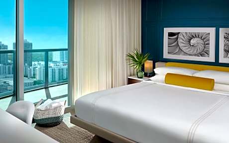 One-Bedroom City View Suite