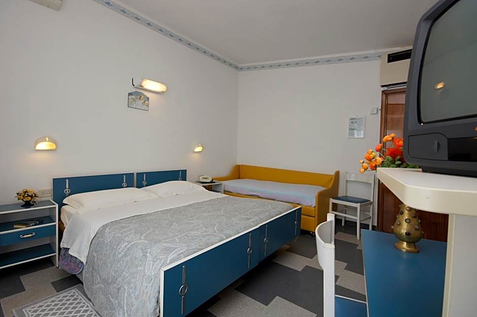 Hotel Victory