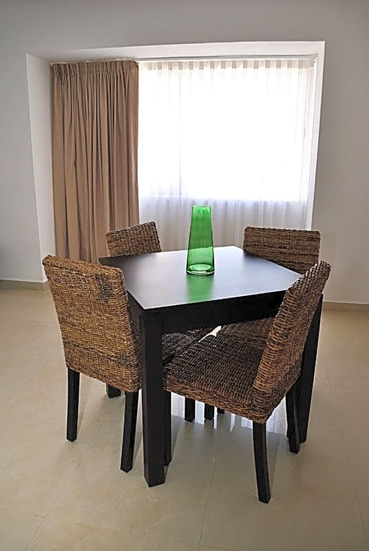 Bambu Suites