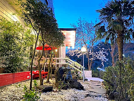 Hanamizuki Onsen Resort