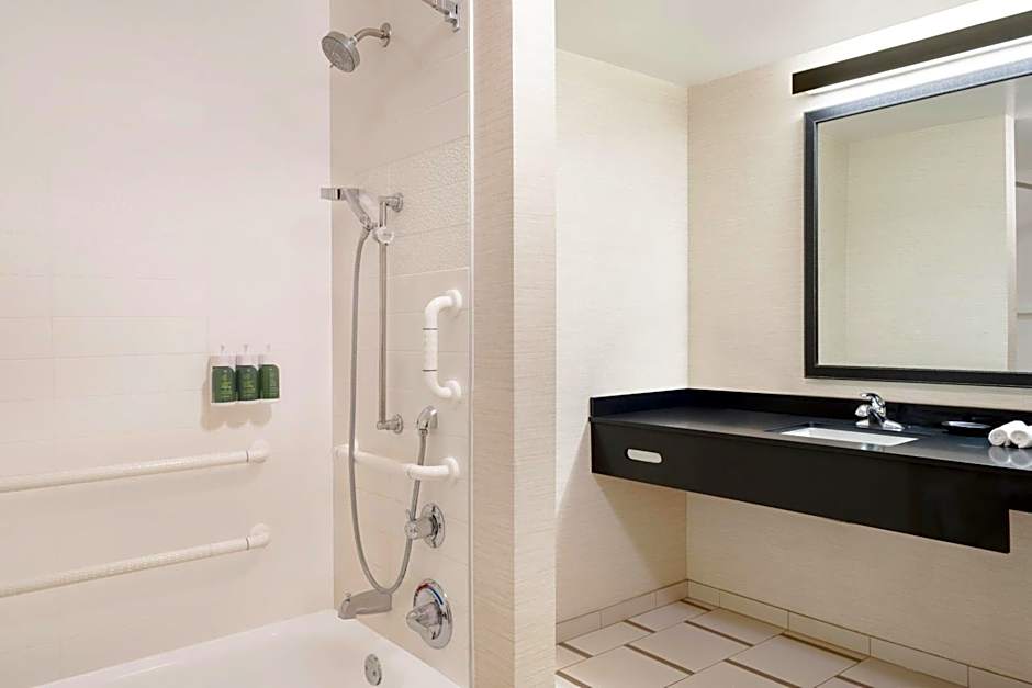 Fairfield Inn & Suites by Marriott Los Angeles LAX/El Segundo