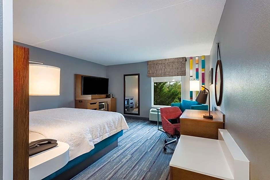 Hampton Inn By Hilton & Suites Herndon-Reston