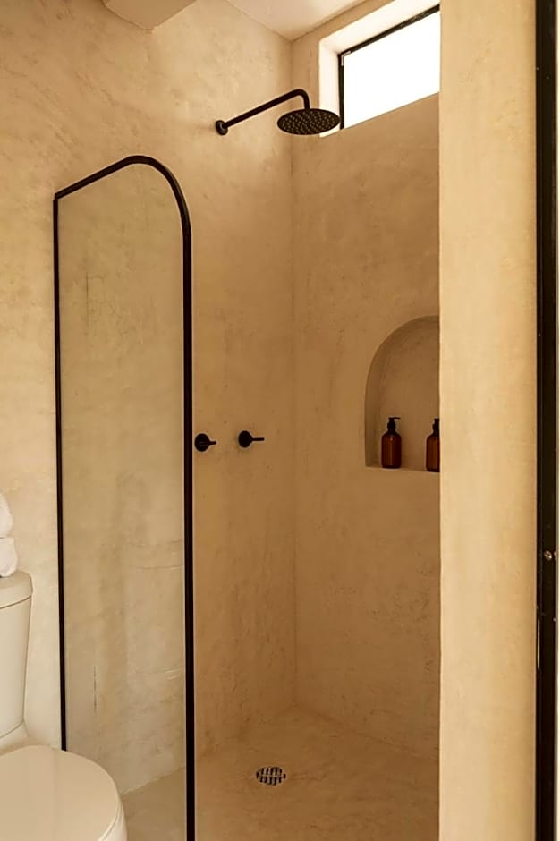 La Punta Rooms