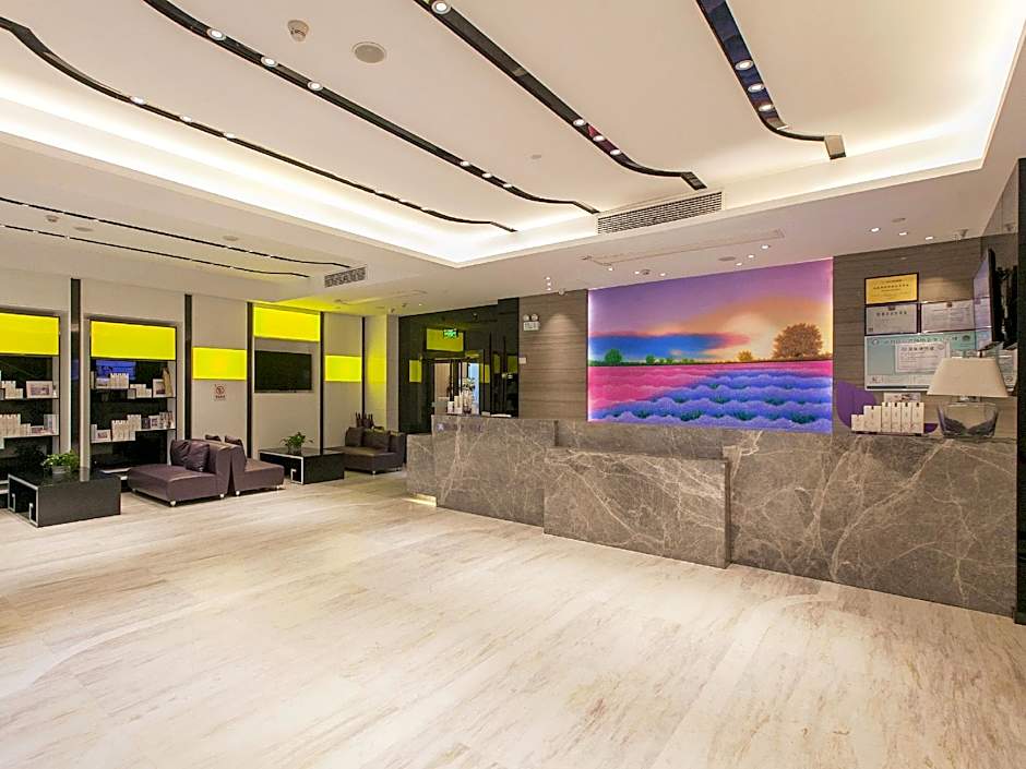 Lavande Hotels Wuhan Wuchang Railway Station Square