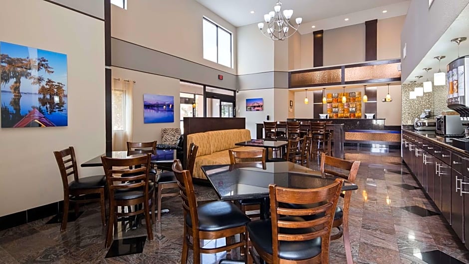 Best Western Bayou Inn & Suites