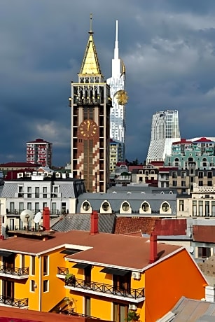 Old Garden Hotel Batumi