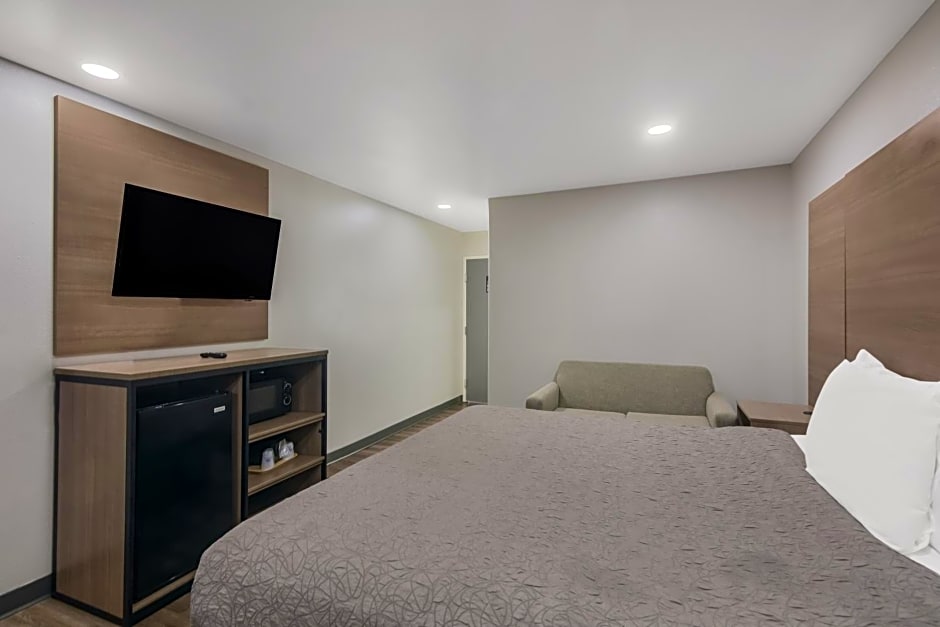 Americas Best Value Inn and Suites Lake Charles