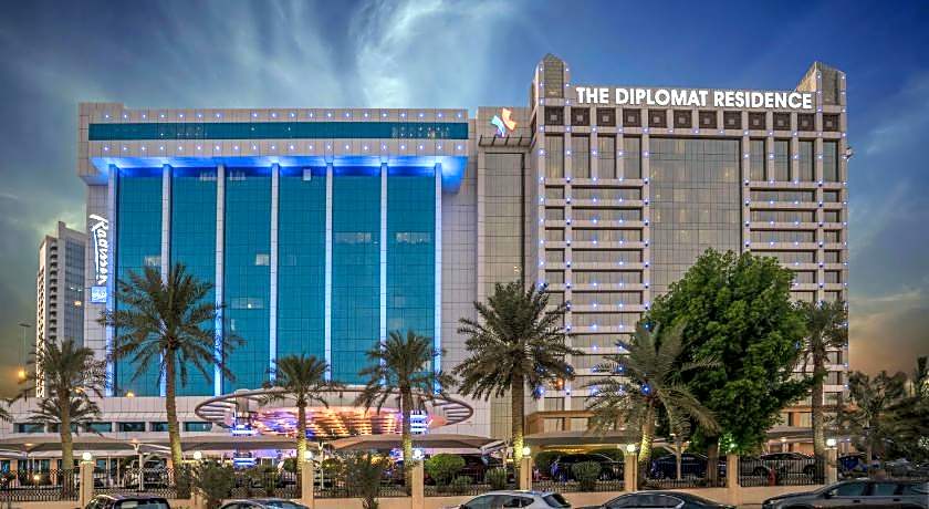 The Diplomat Radisson Blu Hotel Residence & Spa