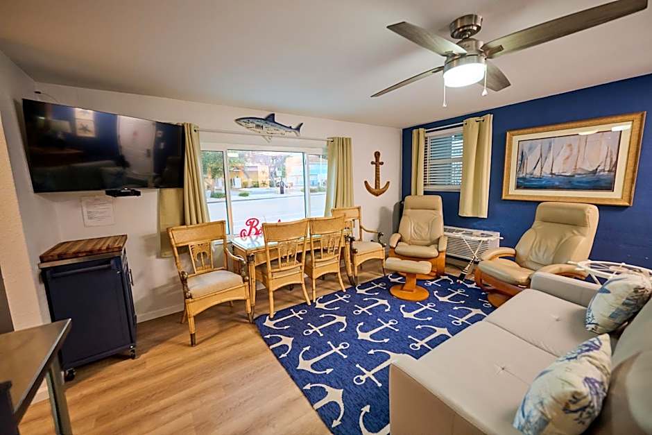 Camelot Beach Suites