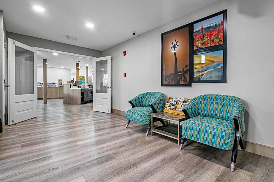 Avania Inn of Santa Barbara