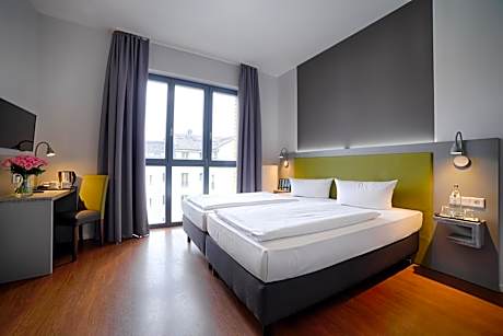 Comfort Twin Room