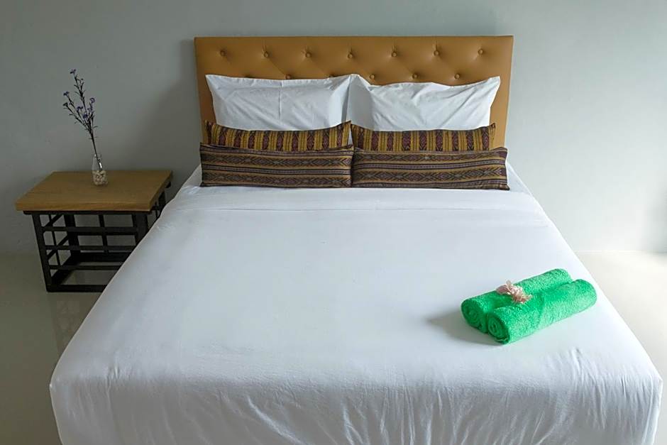 Pugdee Hotel