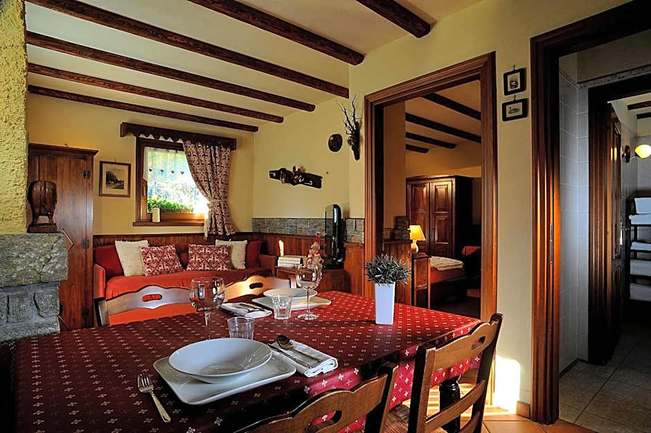 Aparthotel Foyer d'antan SUITE con caminetto hammam o vasca idromassaggio